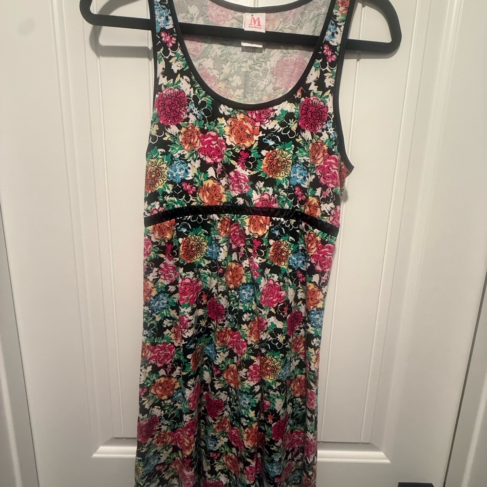 Isaac Mizrahi Multicolor Floral Top